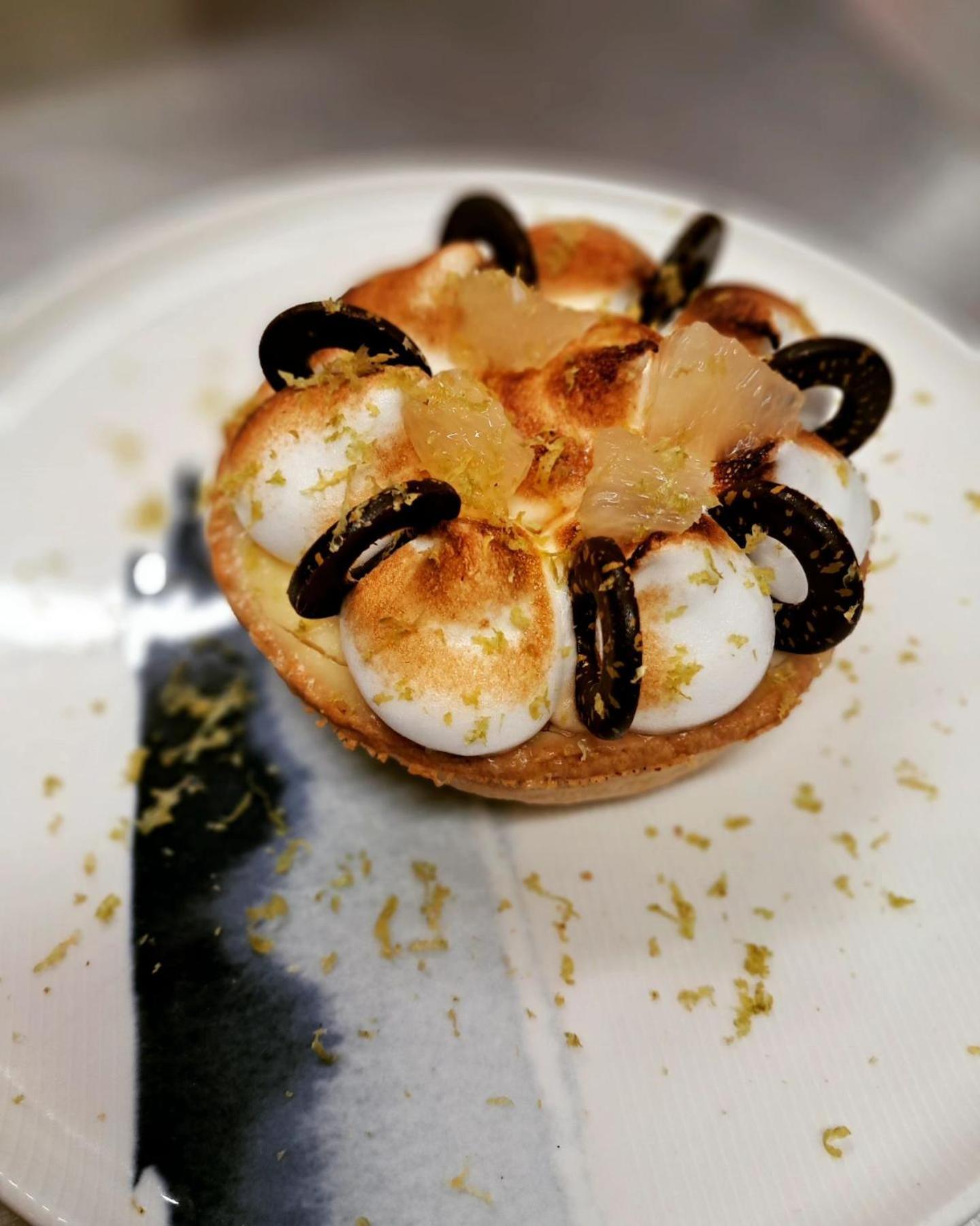 Logis Hotel & Restaurant Le Soleil D'Or Montigny-la-Resle Dış mekan fotoğraf